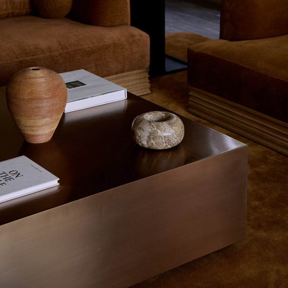 Table basse en cuivre